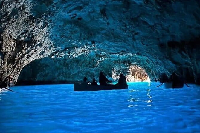 Capri Positano and Amalfi Ischia Private Boat Tour from Sorrento - A Full Breakdown of the Experience