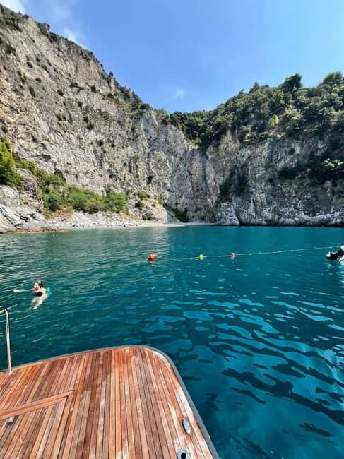 Capri: Premium Boat Tour and City Tour - All Inclusive - An Inside Look at the Capri Premium Boat and City Tour