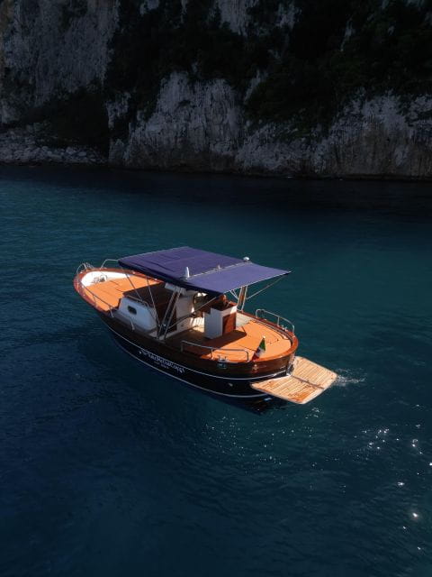 Capri: private boat tour with visit to the caves - Setting Out from Marina Grande