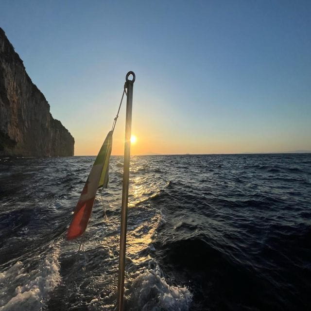 Capri: Private Guided Cruise & Island Highlights at Sunset - Comfort, Cost, and Practical Tips