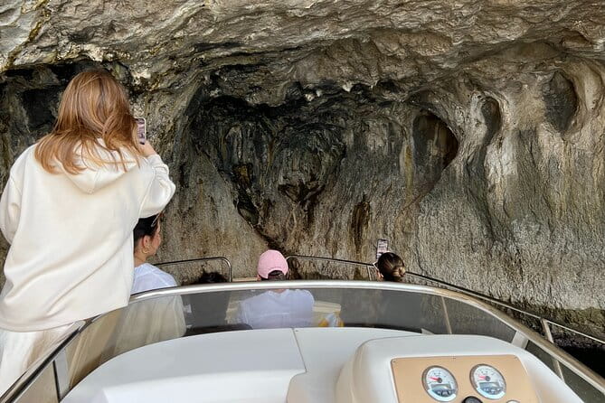 Capri Secret Corners Semi-Private Boat Tour with Local Captain - FAQ