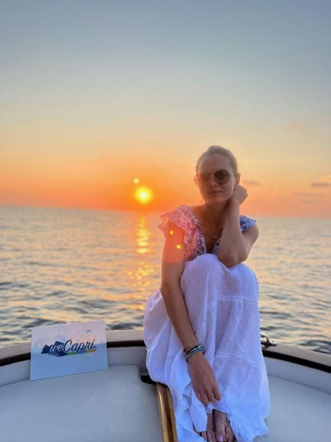 Capri: Sunset Boat Tour - FAQs