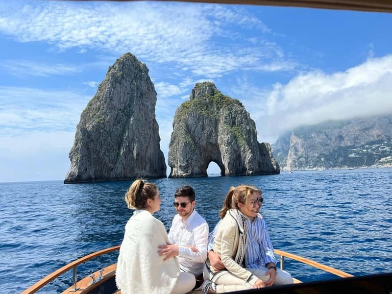 Capri: The Corners with Local Skipper and Private Boat. - Itinerary Breakdown: What You’ll See and Do