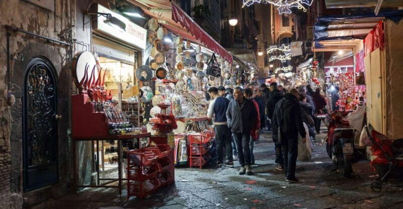 "Capturing the Magic": Explore the Naples Christmas Market - The Final Stop: San Gennaro Cathedral