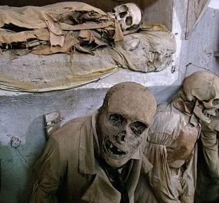 Capuchin Catacombs and Monreale Cathedral Private Tour - Exploring Palermo’s Macabre: The Capuchin Catacombs