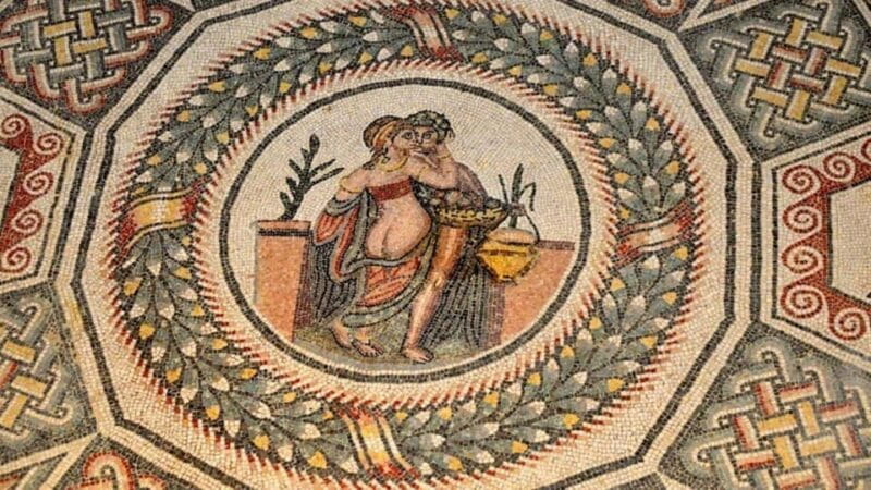 Car/Minivan tour from Syracuse to Villa Romana del Casale and Caltagirone - The Sum Up