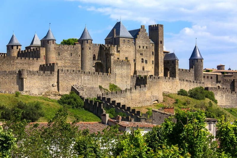 Carcassonne: 2-Hour Best Intro Walking Tour with a Local - Key Points / Takeaways