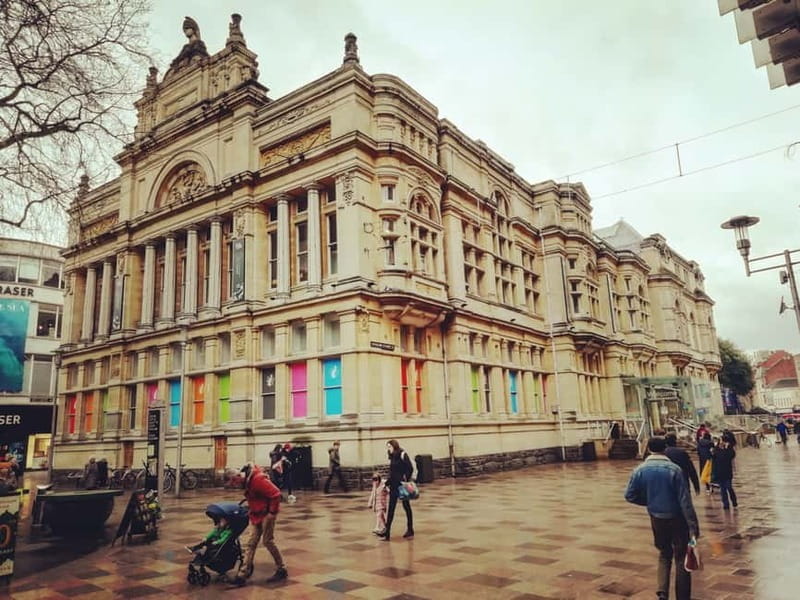 Cardiff: Private Half-Day City Center and Bay Walking Tour - From Historic to Modern: Exploring Cardiff Bay