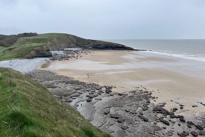 Cardiff: South Wales Cliffs, Beaches & Castles Day Tour - Exploring the Wales Coast Path: Nash Point and Dunraven Bay