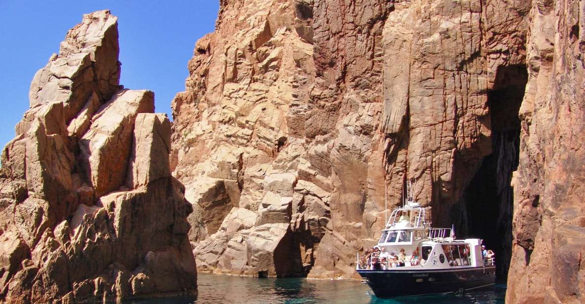 Cargèse: Calanques of Piana on a Family Boat - Exploring the Calanques