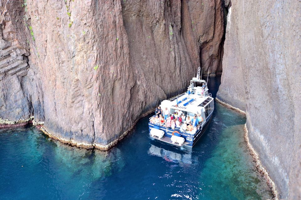 Cargèse: Scandola and Piana Boat Tour With Stop at Girolata - What to Bring