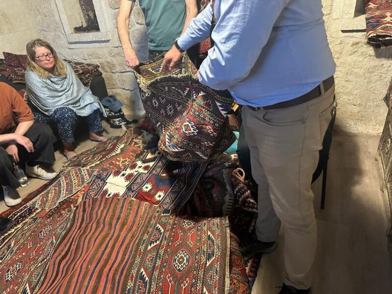 Carpet & Kilim Info and Demo - Who Should Consider This?