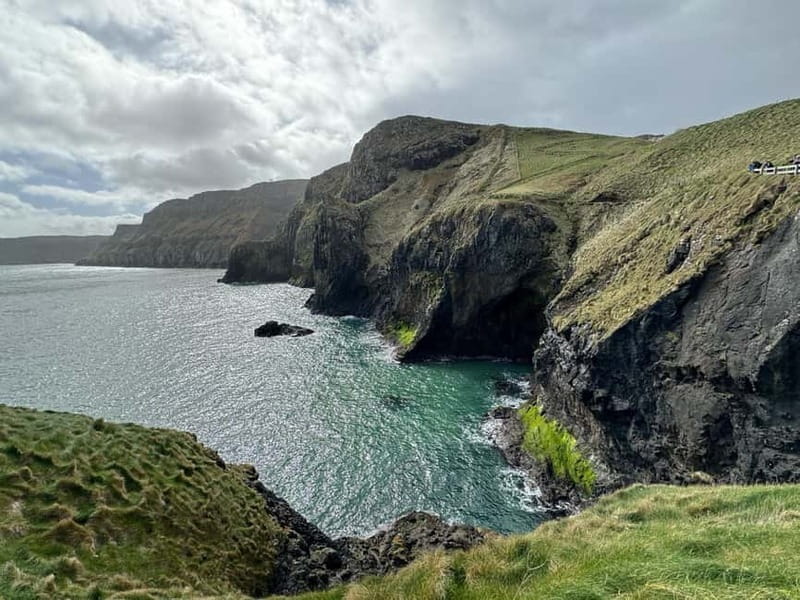 Carrick A Rede Ropebridge & Giants Causeway Private Tour - Discovering Northern Ireland: A Deep Dive into the Experience