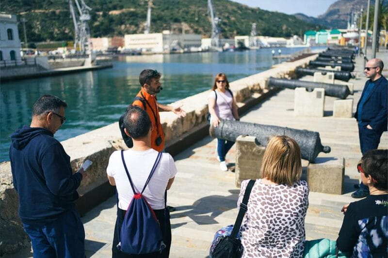 Cartagena Private Tour - Discovering the Heart of the City: Plaza San Francisco and the Archaeological Park