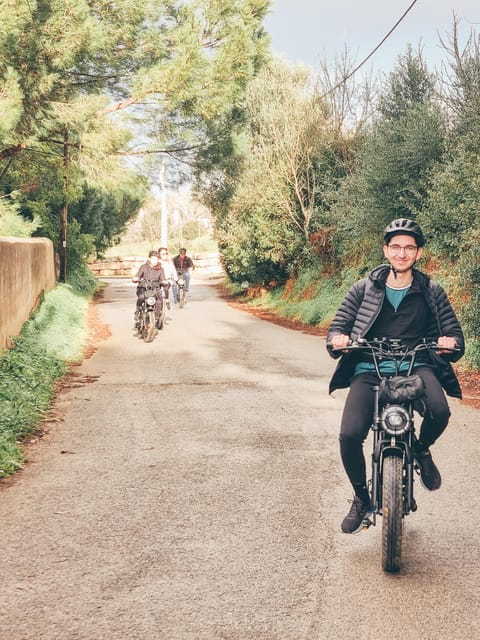 Carvoeiro & Ferragudo: Private Fat Bike Tour - Carvoeiro Village: A Coastal Gem