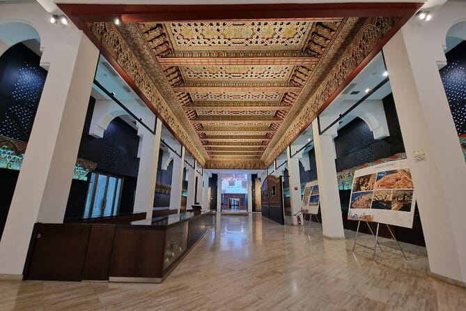 Casablanca Guided Private Tour Including Mosque Entrance - Traveler Suitability