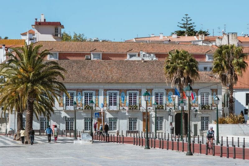 Cascais: Flexible Walking Tour in Historic Center - Price, logistics, and practical tips