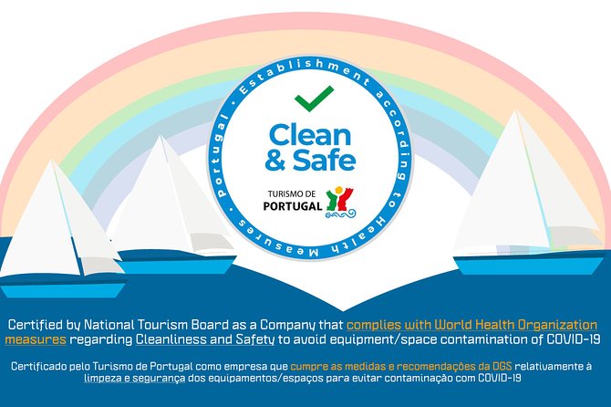 Cascais Sunset Private 2h Cruise With a Drink - Onboard Refreshments and Amenities