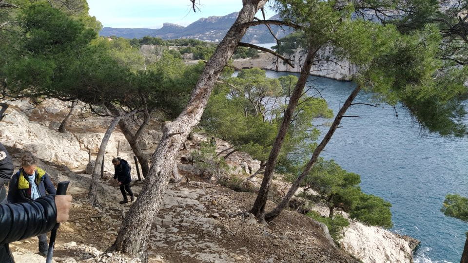 Cassis: Calanques National Park Guided Hiking Half-Day Trip - Meeting Point and Directions
