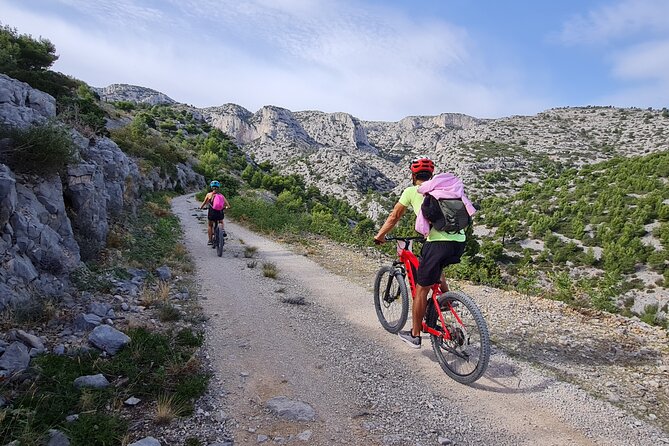 Cassis: Three Calanques Tour by Electric Mountain Bike - Tour Highlights and Inclusions