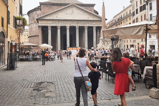 Castel Sant'Angelo Pantheon & Piazza Navona Tour for Kids and Families in Rome - Interactive Experience and Fun Activities