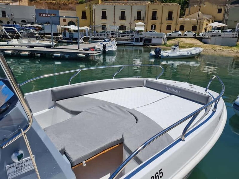 Castellammare del Golfo: Half-Day Boat Rental may/June - Key points / Takeaways