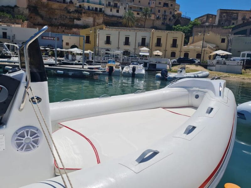Castellammare del Golfo: Rib Boat Rental in september - Price and logistics: fair value with some extras