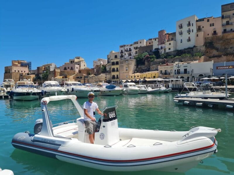 Castellammare del Golfo: Rib Boat Rental in september - FAQs