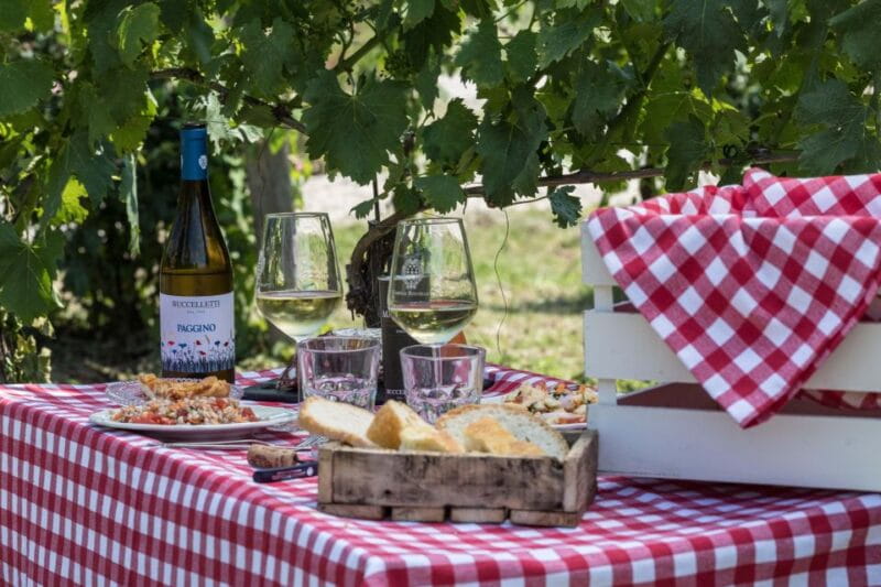 Castiglion Fiorentino: Wine Flight & Charcuterie Board - Key Points / Takeaways