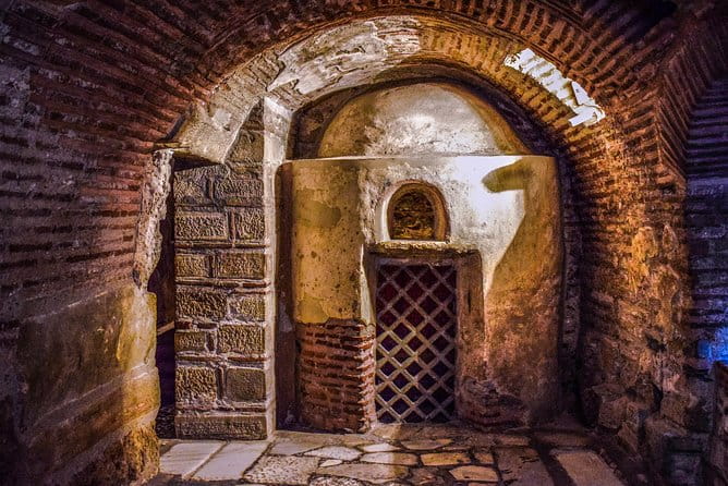 Catacomb Tour in Sofia guided by a Local - Who Will Love This Tour?