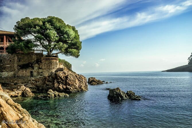 Catalonia Private Tour with Medieval Towns and Montserrat with Transport - Summary: Is It Worth It?