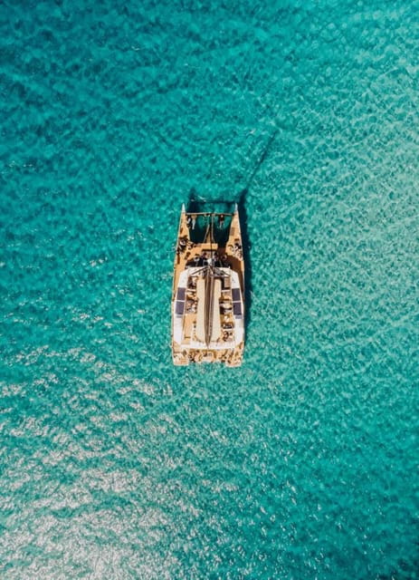 Catamaran half-day excursion - An In-Depth Look at the Catamaran Half-Day Excursion