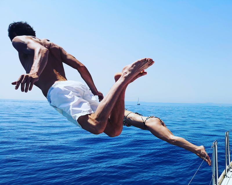 Catania: Coastline Sailing Trip with Aperitif and Prosecco - Price and Logistics: What Does the Cost Cover?