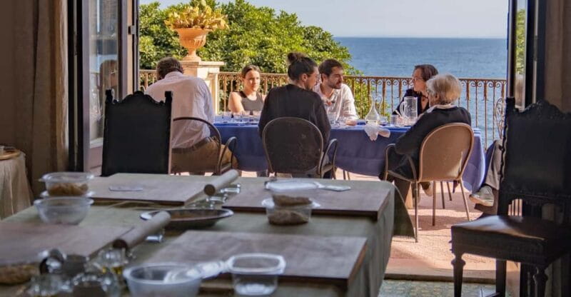 Catania: Cooking class set in a sea front historic villa - Key points / Takeaways