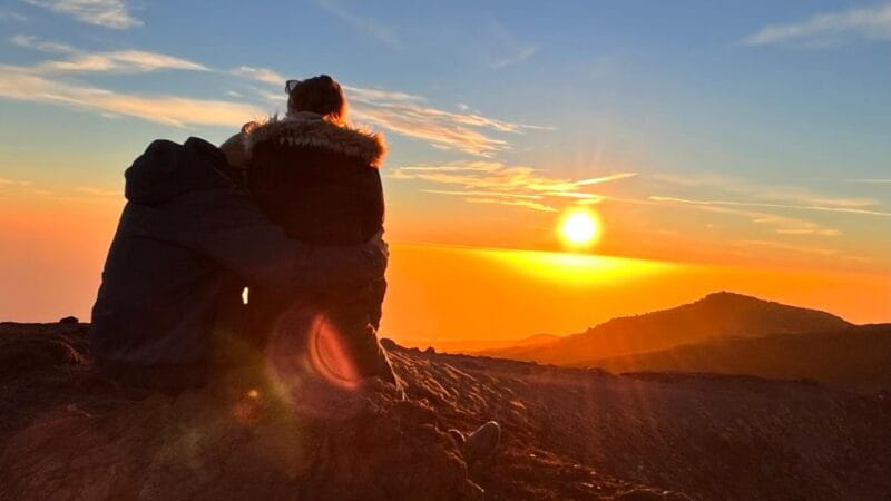 Catania: Etna Sunset Tour with Pickup and Drop-off - Scenic sunset and scenic drive: A visual feast