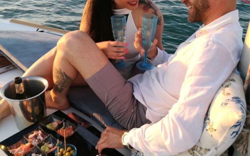 Catania: Guided Sunset Sailing Trip with Aperitif & Prosecco - Frequently Asked Questions