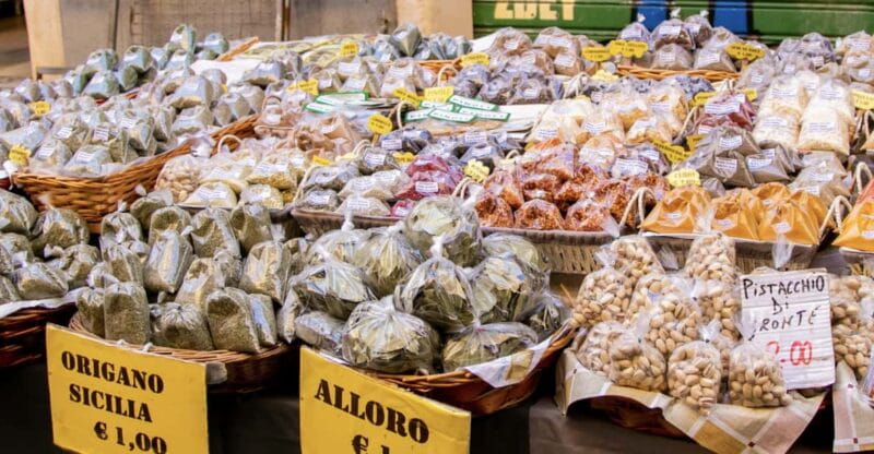 Catania Historic center Walking tour - Key points / Takeaways