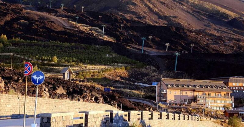 Catania: Mount Etna Tour with Lunch - Entering the World of Mount Etna