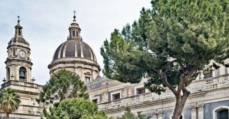 Catania: Private custom tour with a local guide - Key points / Takeaways