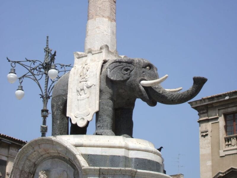 Catania: Private Tour with Arancino Tasting - Key Points / Takeaways