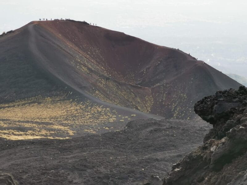 Catania: Sunset Trekking on Mount Etna with Wine Tasting - Entering the Volcanic Realm: A Guided Journey to Mount Etna