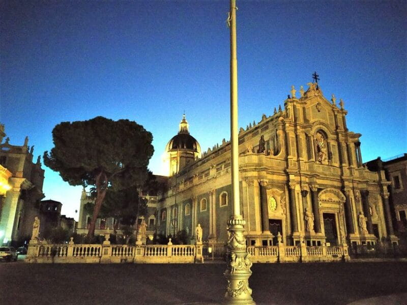 Catania: Underground and Street Food Walking Tour - Discovering Ancient Roman and Prehistoric Secrets