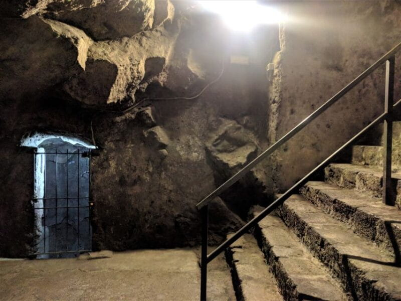 Catania: Underground and Street Food Walking Tour - Savoring Catania’s Street Food Scene