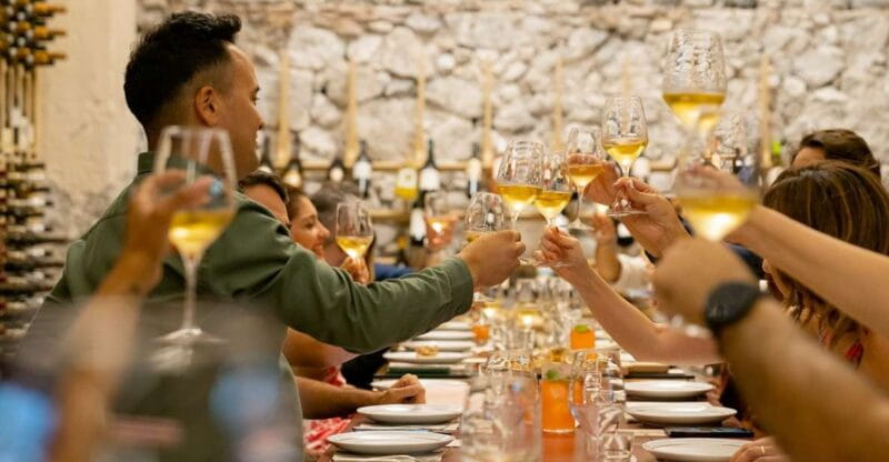 Catania: Volcanic Wine Tasting in a Metropolitan Market - Key Points / Takeaways