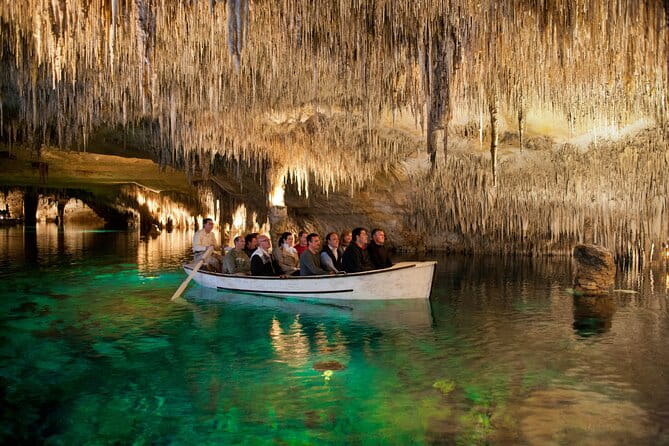 Caves Drach Tour & Return Transfer from Cala Dor-Calas Mallorca - The Short Boat Trip: A Brief but Beautiful Experience