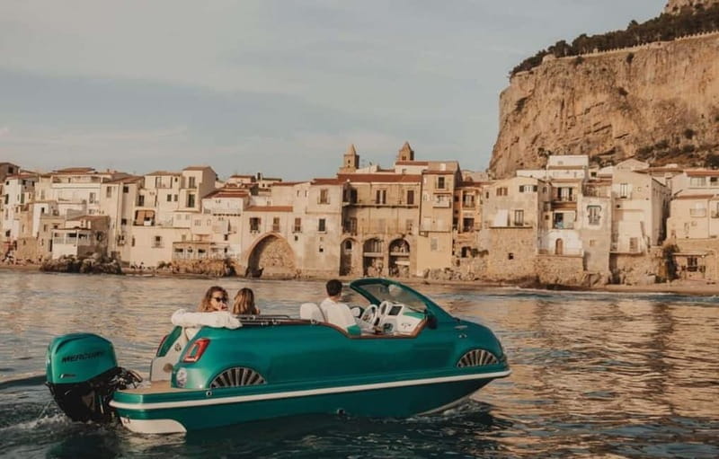Cefalù in 500 Boat: tour esclusivo con aperitivo a bordo - Key Points / Takeaways