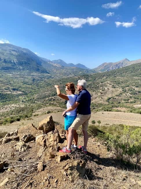 Cefalù: Madonie Park Jeep Adventure - Lunch and Local Flavors: A Memorable Meal in the Mountains