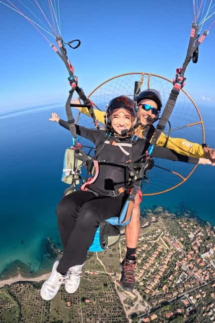 Cefalù: Paragliding flight with paramotor and GoPro13 video photos - The Equipment and Guidance: Quality Matters