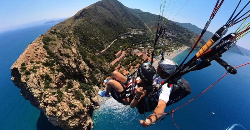 Cefalù: tandem paragliding flight and insta360 video - FAQ About Cefalù Tandem Paragliding