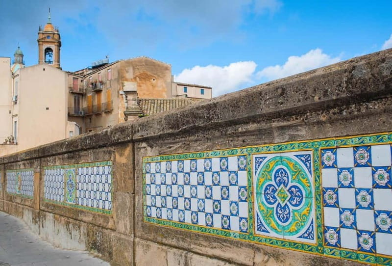 Ceramics of Caltagirone Urban Trekking - FAQ